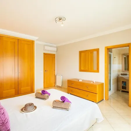 Cinema By Algarve Vacation Βίλα Αλμπουφέιρα
